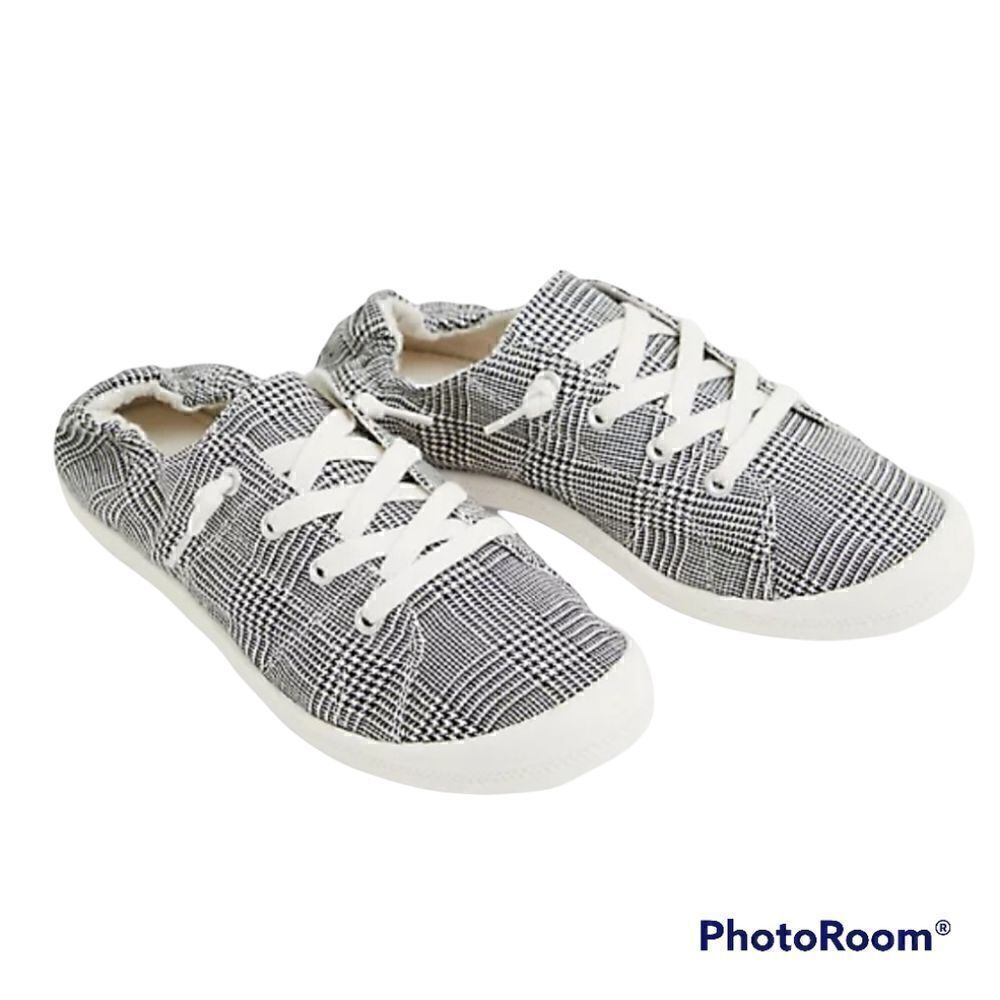 7W Torrid Riley Womens Rouched Sneaker Plaid Slip On Extra Wide Width Elastic